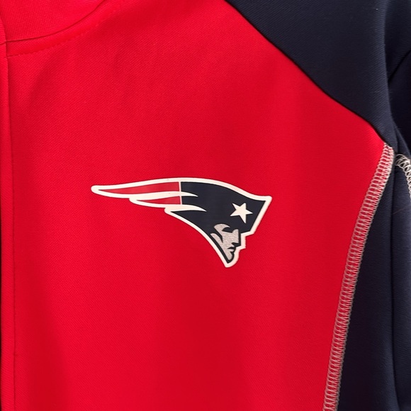 NFL NE Patriots 3/4 zip up - Picture 3 of 5